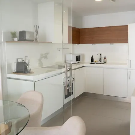 Sena Three Bedroom Deluxe Penthouse By Aqua *